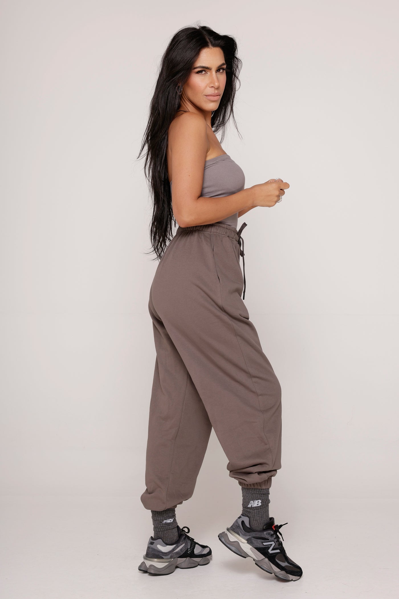 COMFORT OVERSIZED SWEAT PANTS - DEEP CHARCOAL