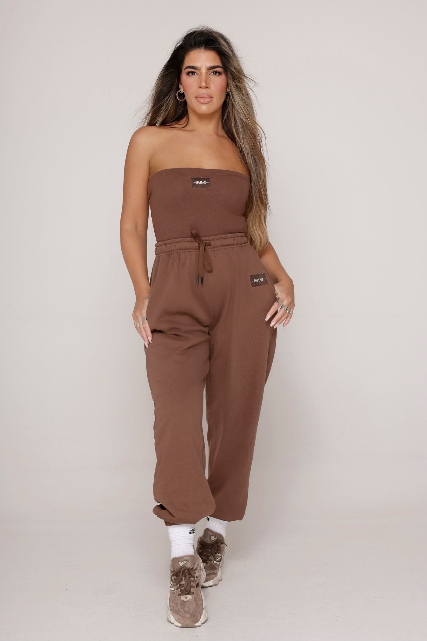 COMFORT OVERSIZED SWEAT PANTS - BROWN