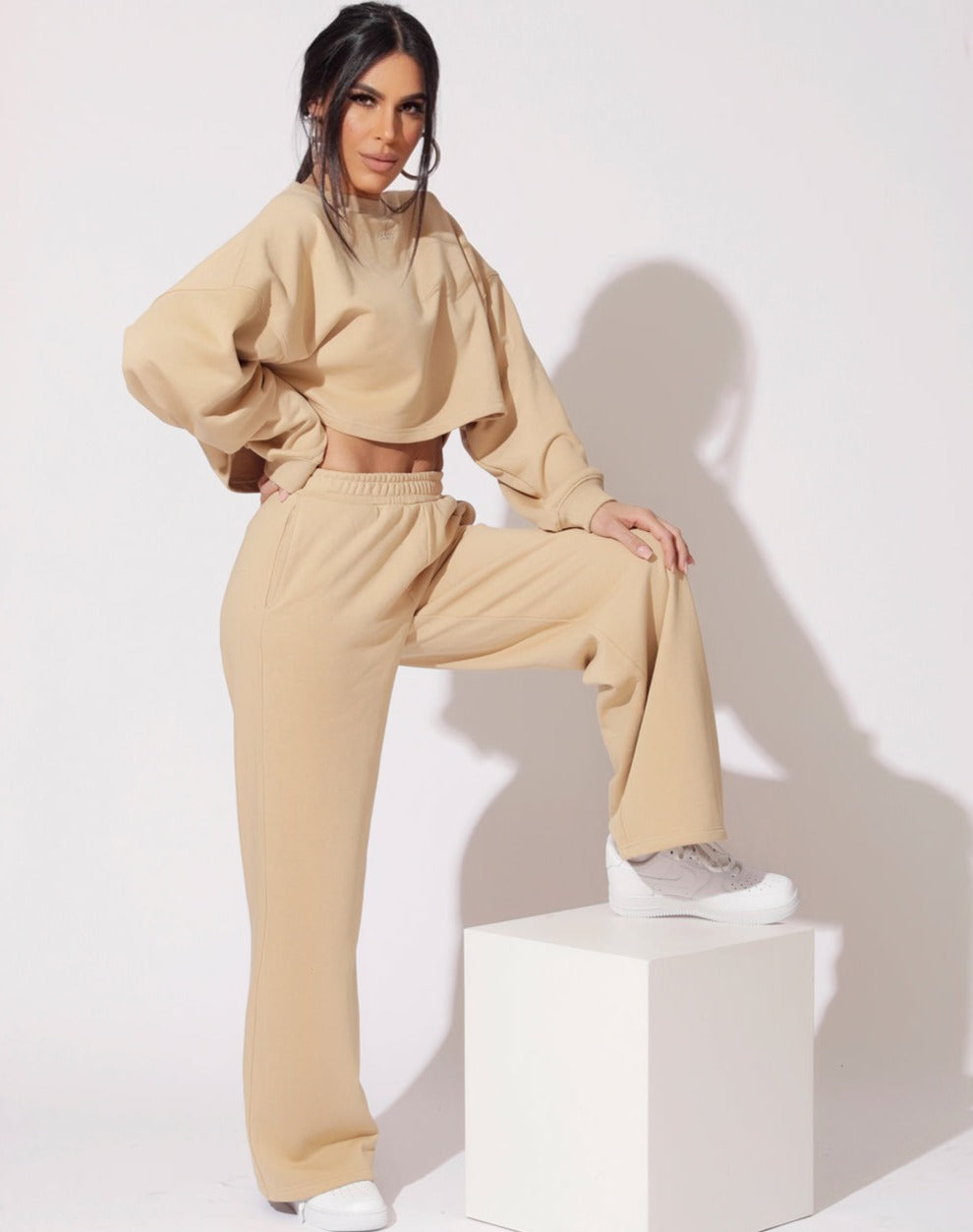 COMFORT WIDE LEG SWEAT PANTS - CAMEL